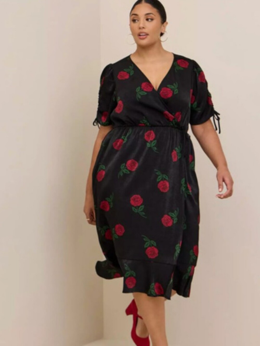 Torrid Floral Whimsigoth Wrap Dress Size 2X Rose Dark Cottagecore Feminine
